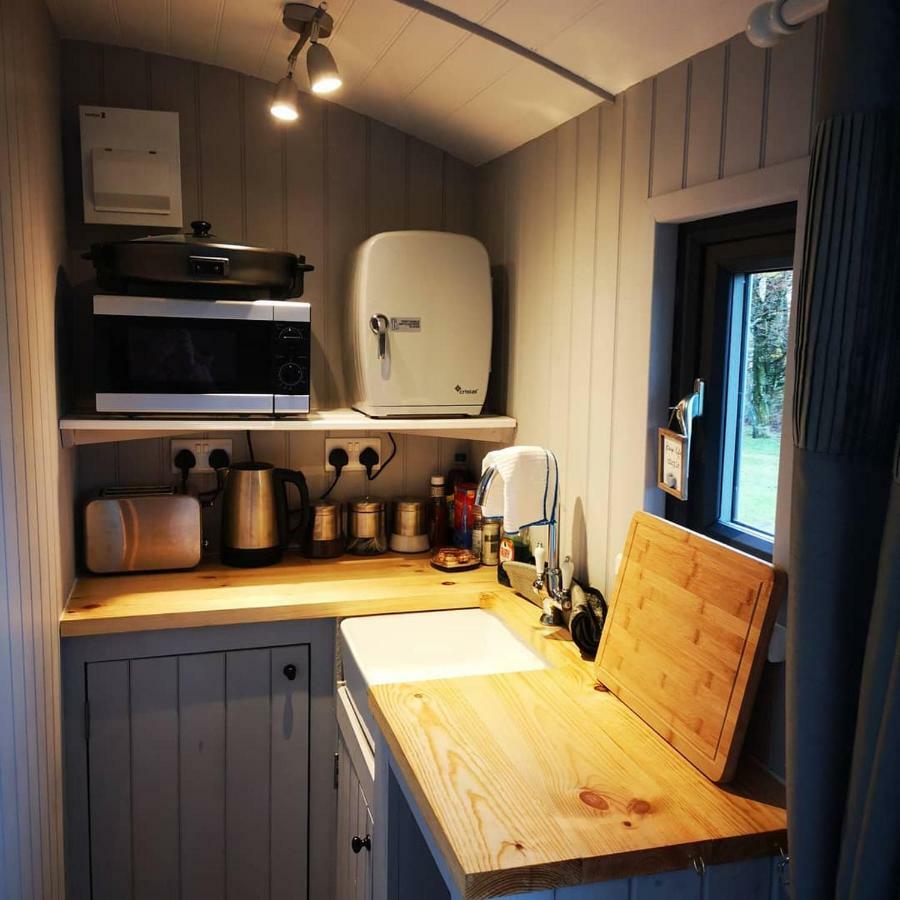 Pen-Rhos Luxury Glamping "Cuckoo'S Nest" Βίλα Llandrindod Wells Εξωτερικό φωτογραφία